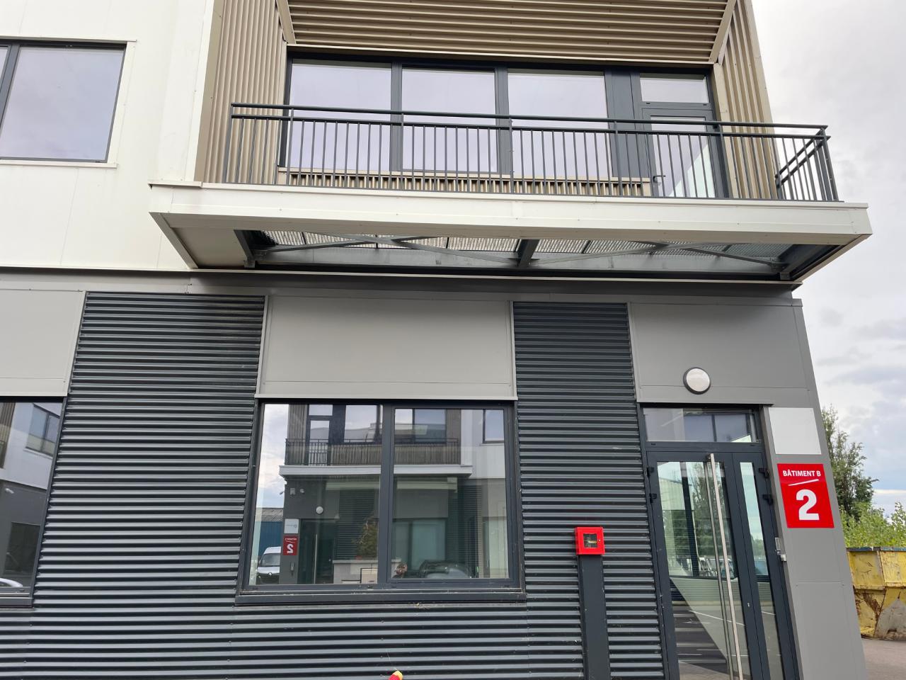 Local d'activité Chassieu 529m² Location local d'activité Chassieu Rhône OLACT2425761 1